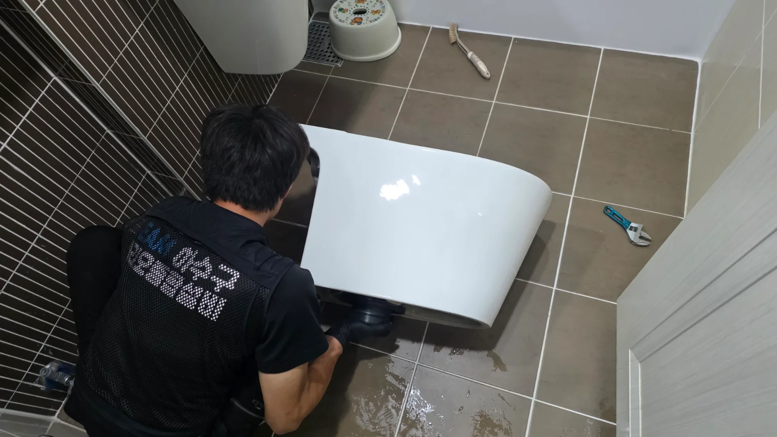 변기깨짐교체 상세 사진 3