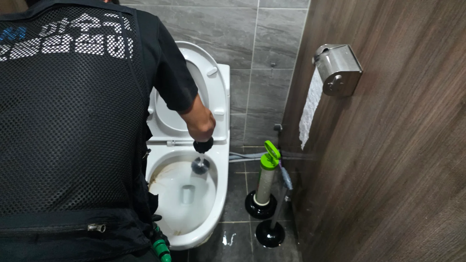 당산유원제일2차 변기막힘 상세 사진 1